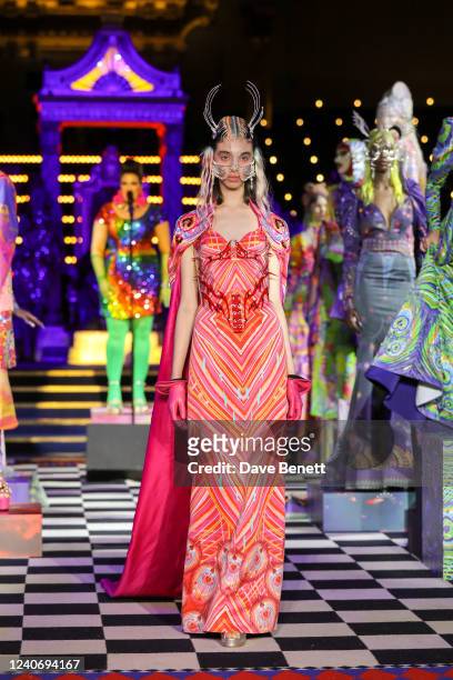 Model walks the runway at the Manish Arora show opening Kornit Fashion Week with an incredible extravaganza celebrating beauty, colour & diversity in...