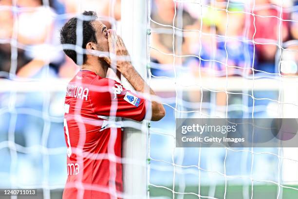 Giacomo Bonaventura of Fiorentina reacts with disappointment during the Serie A match between UC Sampdoria and ACF Fiorentina at Stadio Luigi...