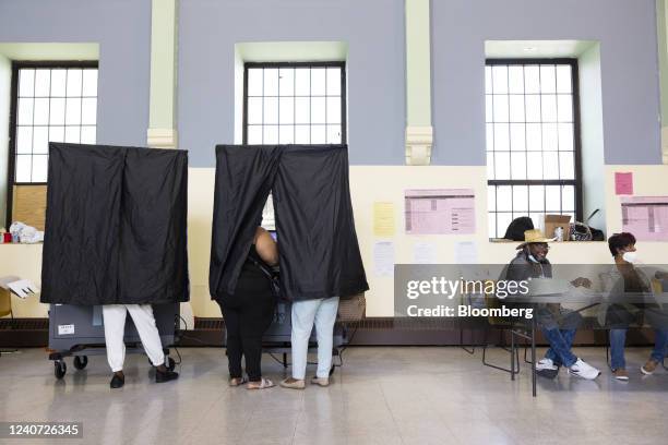 Voters cast ballots at a polling location in Philadelphia, Pennsylvania, US, on Tuesday, May 17, 2022. Pennsylvania is at the heart of a dramatic...