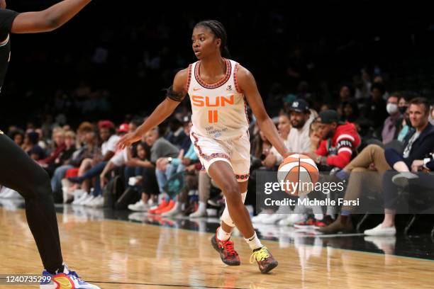 Nia Clouden of the Connecticut Sun dribbles the ball during the game against the New York Liberty on May 17, 2022 at at Barclays Center in Brooklyn,...