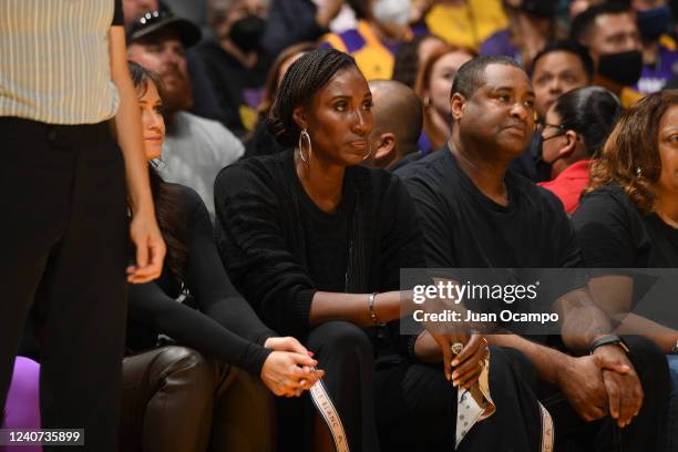 Los Angeles Sparks legend Lisa Leslie watches the game courtside between Los Angeles Sparks and Minnesota Lynx on May 17, 2022 at Crypto.Com Arena in...