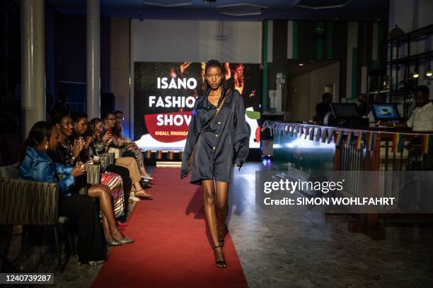 Fashion In Rwanda 50 Re Model Stock Photos, High-Res Pictures, and Images - Getty Images