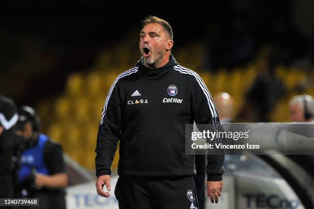 Luca D'angelo coach of Pisa, during the first leg match of the Serie B playoffs between Benevento vs Pisa final result, Benevento 1, Pisa 0, match...