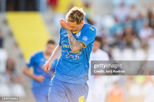 ZAGREB, CROATIA - JULY 13, 2019: Croatian league Supercup, GNK Dinamo vs. HNK  Rijeka. Rijeka players pose for picture Stock Photo - Alamy