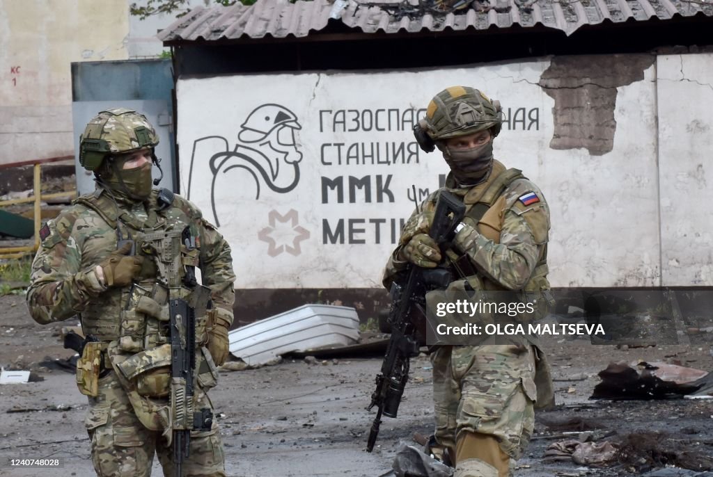 TOPSHOT-UKRAINE-RUSSIA-CONFLICT-MARIUPOL