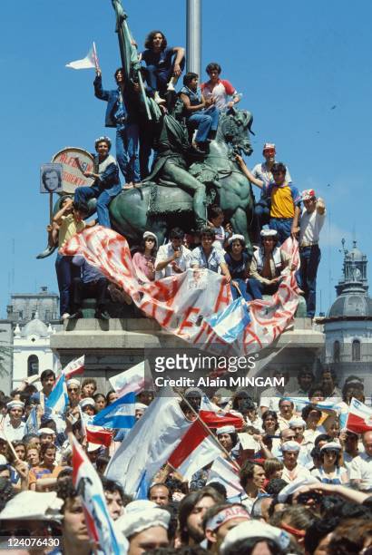 Election of Raul Alfonsin as President of Argentina in Buenos Aires, 10th December 1983. Millions of Argentines celebrated the end of seven years of...