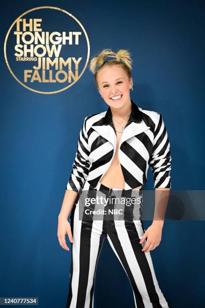 Episode 1657 -- Pictured: Dancer JoJo Siwa poses backstage on Thursday, May 19, 2022 --