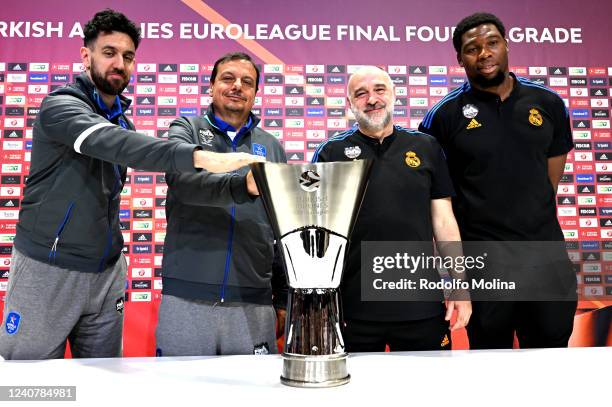 Vasilije Micic, #22 of Anadolu Efes Istanbul, Ergin Ataman, Head Coach of Anadolu Efes Istanbul, Pablo Laso, Head Coach of Real Madrid and Guerschon...