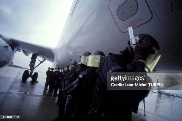 20th Birthday of the National Gendarmerie Intervention Group In France On May 27, 1994 - Intervention on an Airbus.