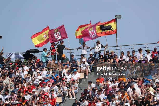 Supporters enduring a heat of more than 30 degrees during the Formula 1 Pirelli GP of Spain, held at the Circuit de Barcelona Catalunya, in...