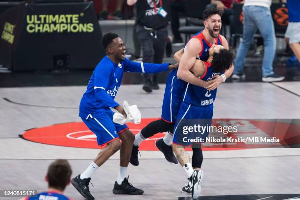 Vasilije Micic of Anadolu Efes Istanbul celebrates the victory with Shane Larkin of Anadolu Efes Istanbul during the 2022 Turkish Airlines EuroLeague...