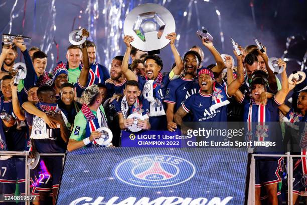 Marcos Correa of Paris Saint Germain with his teammates celebrating with 2022 Ligue 1 winners trophy during the Ligue 1 Uber Eats match between Paris...