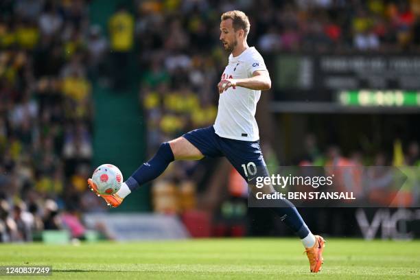 Tottenham Hotspur's English striker Harry Kane controls the ball during the English Premier League football match between Norwich City and Tottenham...