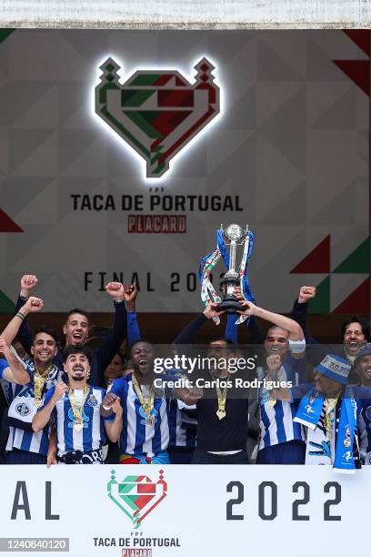 Porto players with the trophy at the end of the Portuguese Cup Final match between FC Porto and CD Tondela at Estadio Nacional on May 22, 2022 in...