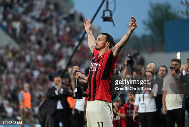 Zlatan Ibrahimovic of AC Milan celebrates after their side finished the season as Serie A champions during the Serie A match between US Sassuolo and...