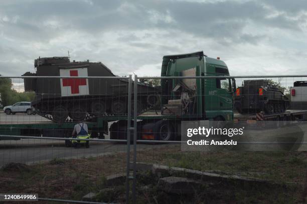 Fv104 Armoured Ambulance Photos and Premium High Res Pictures - Getty Images