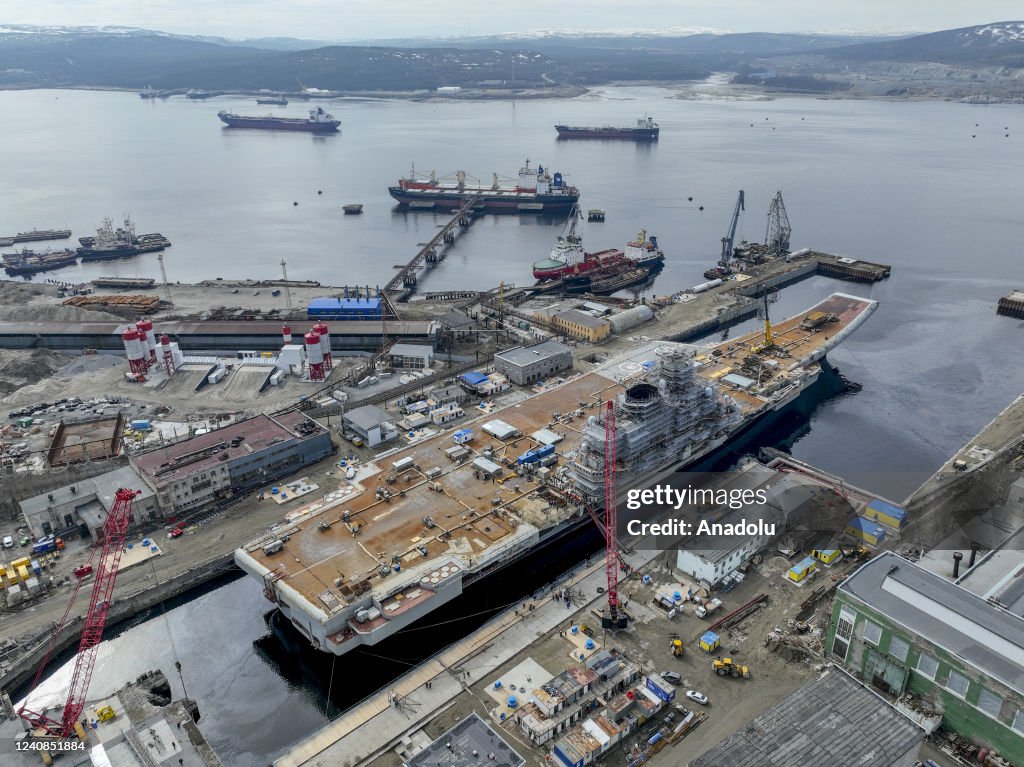 Russian aircraft carrier Admiral Kuznetsov in Murmansk