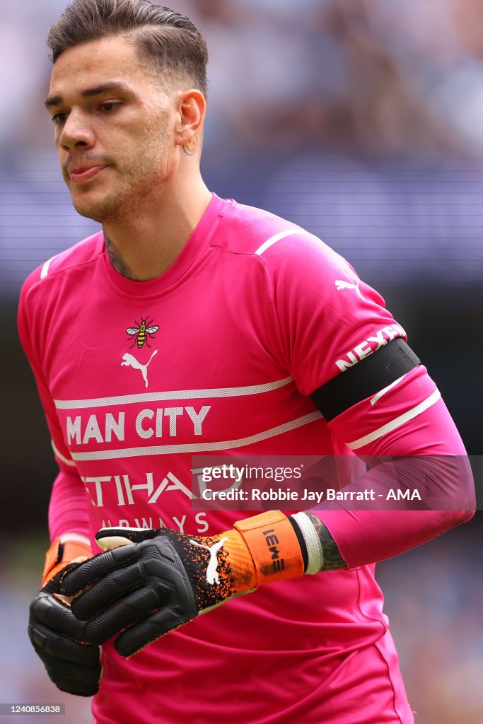 Manchester City v Aston Villa - Premier League