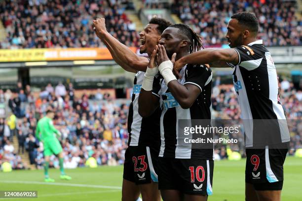 Newcastle United's Jacob Murphy , Allan Saint-Maximin and Callum Wilson celebrate after Wilson scored their 2nd goal during the Premier League match...