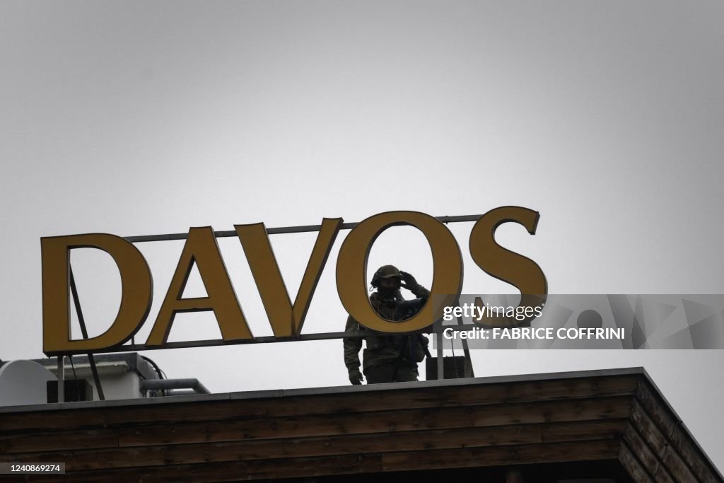 SWITZERLAND-ECONOMY-DIPLOMACY-BANKING-DAVOS