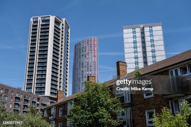 Low Rise Blocks Low Rise Building Photos and Premium High Res Pictures - Getty Images