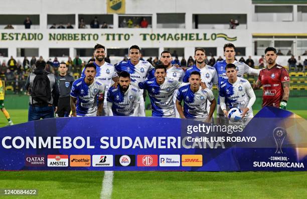 Chile's Antofagasta players pose for a picture before their Copa Sudamericana group stage football match against Argentina's Defensa y Justicia, at...