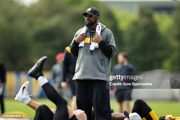 Pittsburgh Steelers head coach Mike Tomlin looks on during the team's OTA practice, Tuesday, May 24 in Pittsburgh, PA.