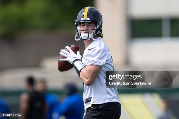 Pittsburgh Steelers quarterback Kenny Pickens throws the ball during the team's OTA practice on May 25 at the Steelers Practice Facility in...