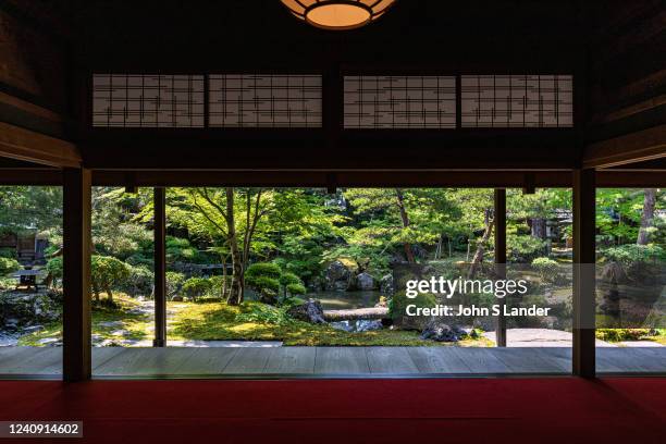 Northern Culture Museum Niitsu Branch is a museum with more than 20 registered tangible cultural property buildings left by the Ito family, a wealthy...