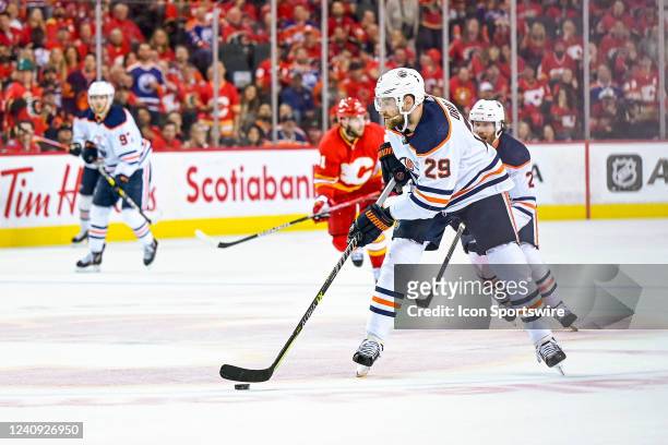 Edmonton Oilers Center Leon Draisaitl skates with the puck during the third period of game 5 of the second round of the NHL Stanley Cup Playoffs...