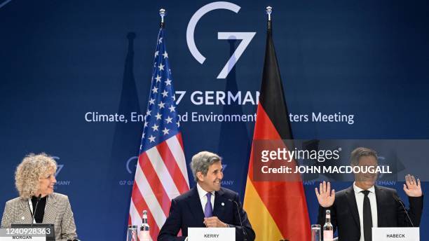 Germany's special representative for international climate policy Jennifer Morgan, US's Special Presidential Envoy for Climate John Kerry and German...