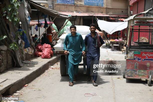 Pakistan Raja Rajpar 80 Raja Bazaar Stock Photos, High-Res Pictures, and Images - Getty Images
