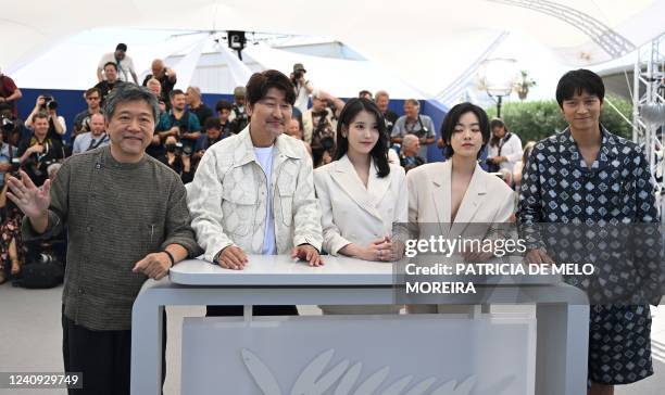 Japanese film director Hirokazu Kore-Eda, South Korean actor Song Kang-Ho, South Korean actress Lee Ji-Eun, Soutk Korean actress Lee Joo-young and...