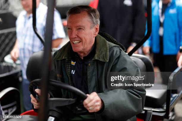 Johnny Rutherford Driver 105 Johnny Rutherford Driver Stock Photos, High-Res Pictures, and ...