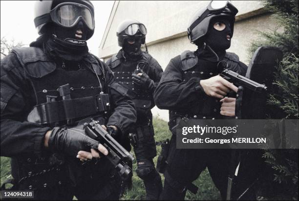 French National SWAT team: RAID In Versailles, France On January 20, 1998 - Exercises in gaining ground under fire for French SWAT team at the...