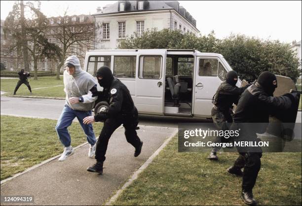 French National SWAT team: RAID In France On January 20, 1998.