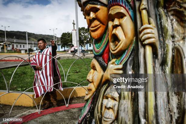 Kamentsa Indigenous Community in Putumayo's Sinbundoy municipality, an ancient culture, is taught mainly in the family, but due to the relationship...