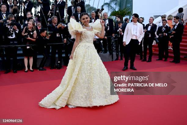 Guest arrives for the Closing Ceremony of the 75th edition of the Cannes Film Festival in Cannes, southern France, on May 28, 2022.