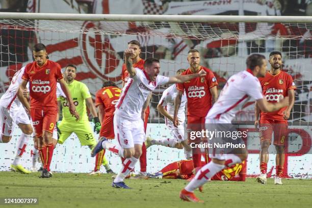 Branduani of US Catanzaro, Vazquez of US Catanzaro, Cianci of US Catanzaro, Fazio of US Catanzaro expresses disappointment during Padova Calcio vs US...