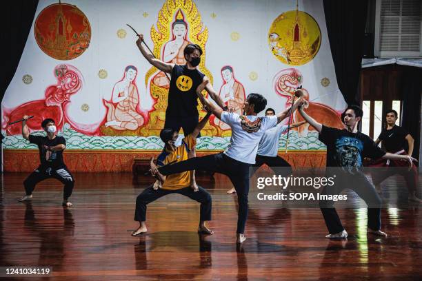 Khon Dance Photos and Premium High Res Pictures - Getty Images