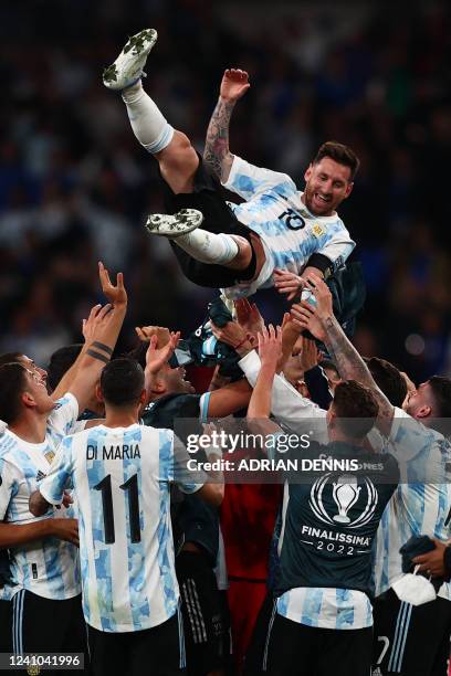 Messi Field 12,024 Dennis Fields Stock Photos, High-Res Pictures, and Images ...