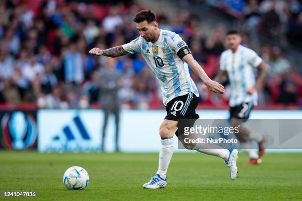 Lionel Messi of Argentina controls the ball during the Conmebol - UEFA Cup of Champions Finalissima between Italy and Argentina at Wembley Stadium,...