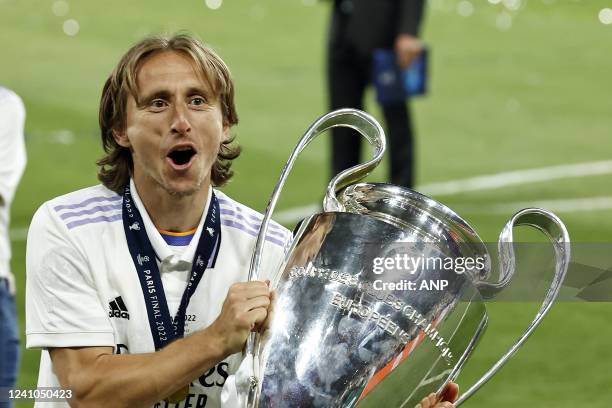 Luka Modric of Real Madrid with UEFA Champions League trophy, Coupe des clubs Champions Europeans during the UEFA Champions League final match...