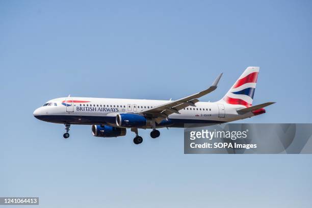 British Airways airplane is seen landing at El Prat Airport.