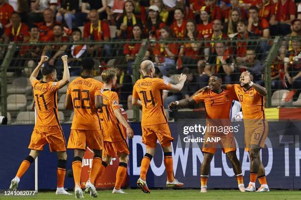 Steven Berghuis of Holland, Denzel Dumfries of Holland, Frenkie de Jong of Holland, Davy Klaassen of Holland, Steven Bergwijn of Holland, Memphis...