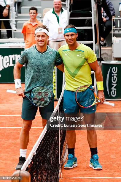 Casper Ruud of Norway and Rafa Nadal of Spain poses for official photo prior the Men's Singles Final match on Day 15 of The 2022 French Open at...