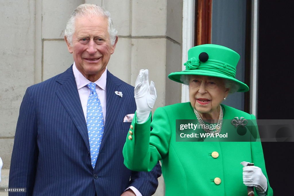 Queen Elizabeth II Platinum Jubilee 2022 - Platinum Pageant