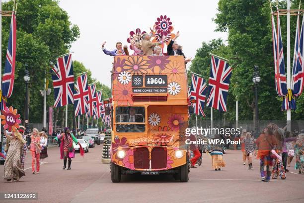 Basil Brush, Anthea Turner, Peter Duncan, Valerie Singleton and Peter Purves take part in the Platinum Jubilee Pageant in front of Buckingham Palace,...
