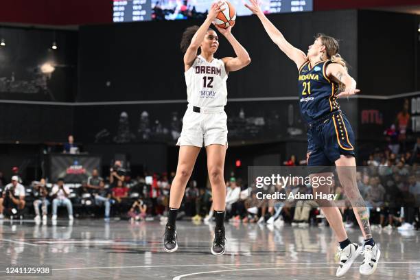 1,087 Nia Coffey Photos & High Res Pictures - Getty Images