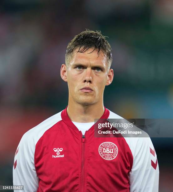 Vestergaard Jannik Vestergaard Soccer Photos and Premium High Res Pictures - Getty ...